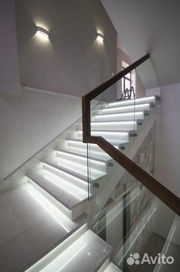 Умная подсветка лестниц. Контроллер управления