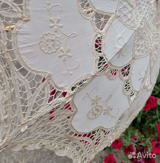 Зонт декоративный вязаный