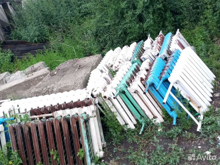 Батарея чугунная