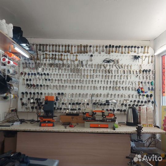 Продам готовый бизнес. мастерская по ремонту обуви