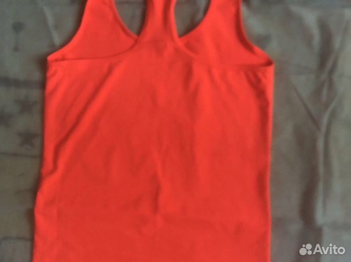 Спортивная майка женская 46