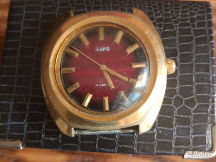 Часы мужские механические