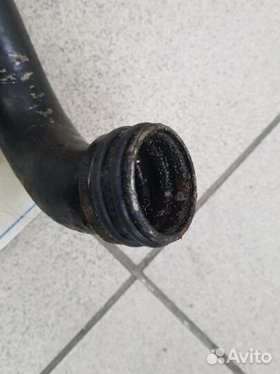 Трубки патрубки Land Rover Freelander 2.2L crdi