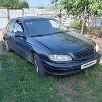 Opel Omega 2.5 MT, 1994, 300 000 км, с пробегом, цена 180 000 руб.