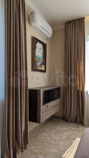 2-к. квартира, 100 м², 3/7 эт.