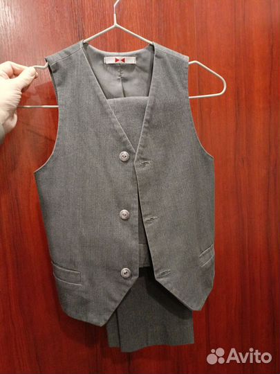 Костюм жилетка и брюки 128