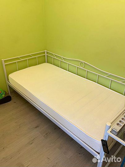 Кровать односпальная икеа рамста с матрасом Аскона