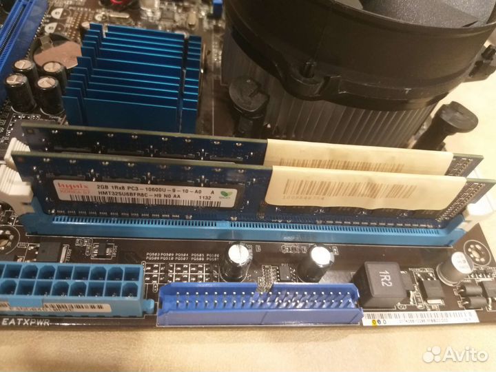 Материнская плата с процессором