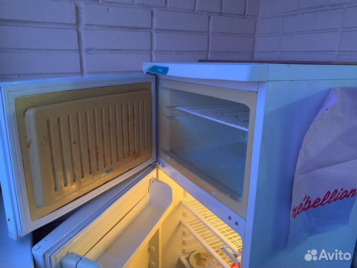 Холодильник