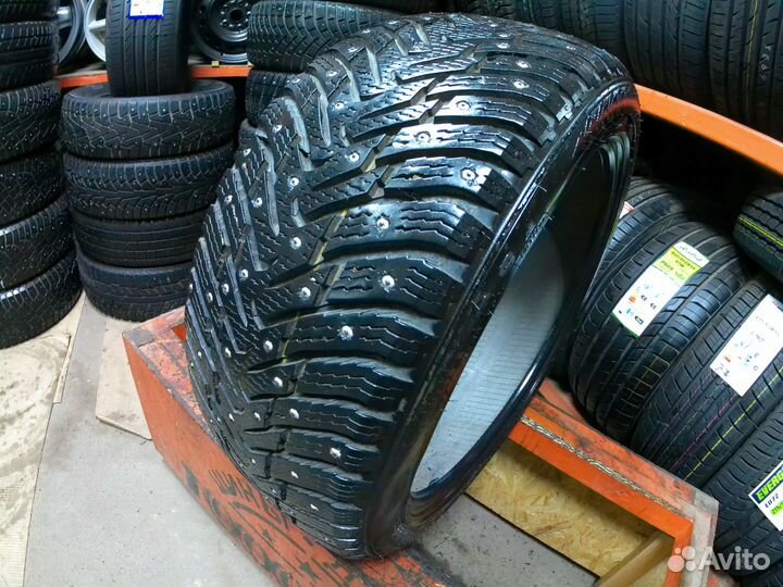 Nokian Tyres Hakkapeliitta 8 225/45 R18