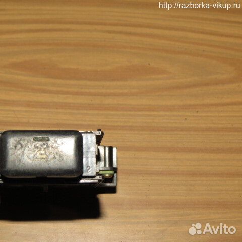 Кнопка рециркуляции воздуха салона Toyota Camry V2