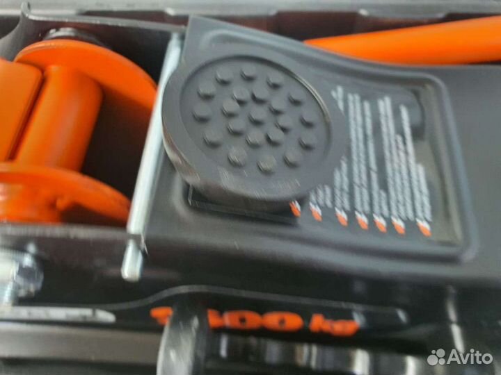 Домкрат Подкатной 2.5 Тоны