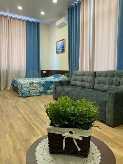 Комната 40 м² в 8-к., 2/4 эт.