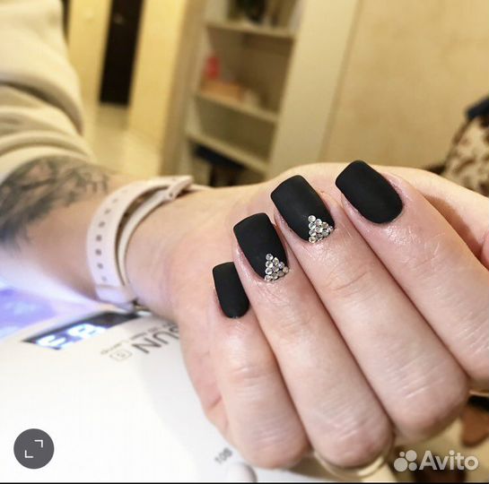 Маникюр на дому