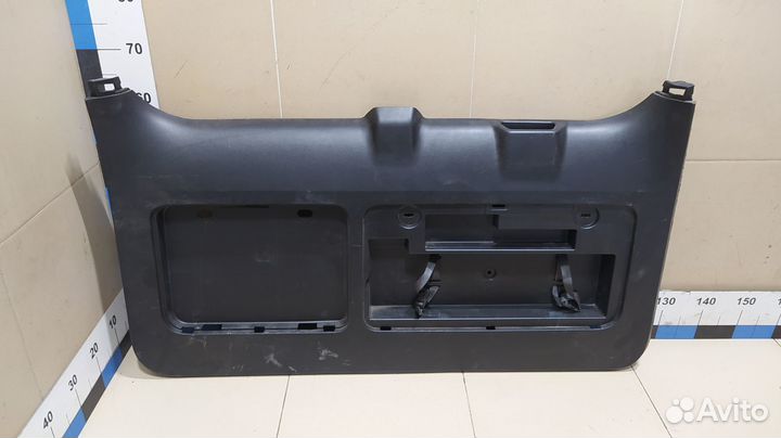 Обшивка двери багажника Land Cruiser (150) -Prado