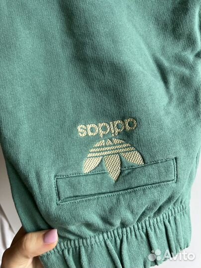 Спортивный костюм Adidas