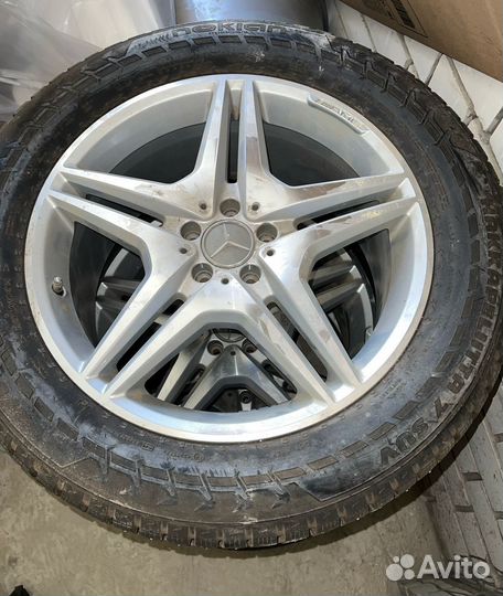 Nokian Tyres Hakkapeliitta 7 SUV 275/50 R20 113