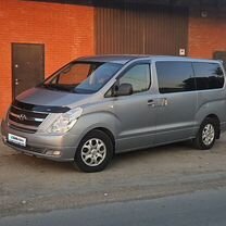 Hyundai Grand Starex 2.5 MT, 2015, 168 166 км, с пробегом, цена 1 950 000 руб.