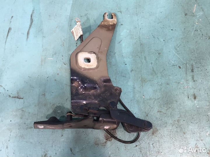 Петля капота BMW X6