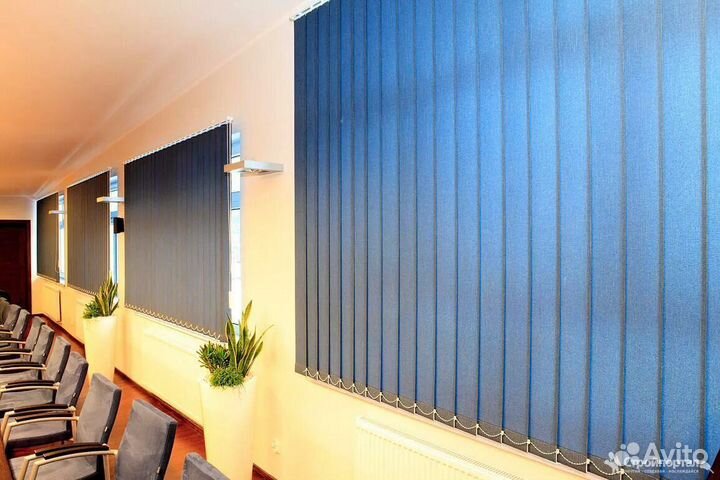 Рулонные шторы на балконные окна