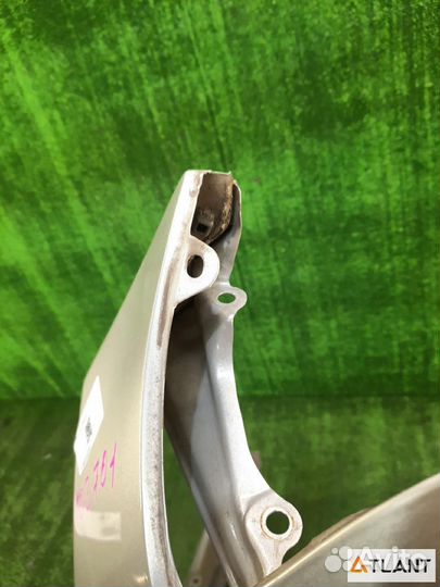 Крыло переднее левое toyota altezza