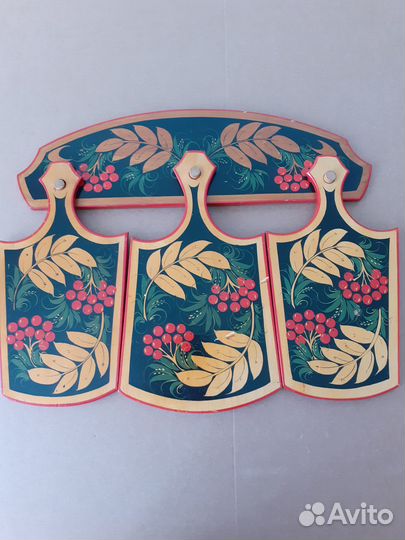 Доски разделочные расписные, ложки деревянные