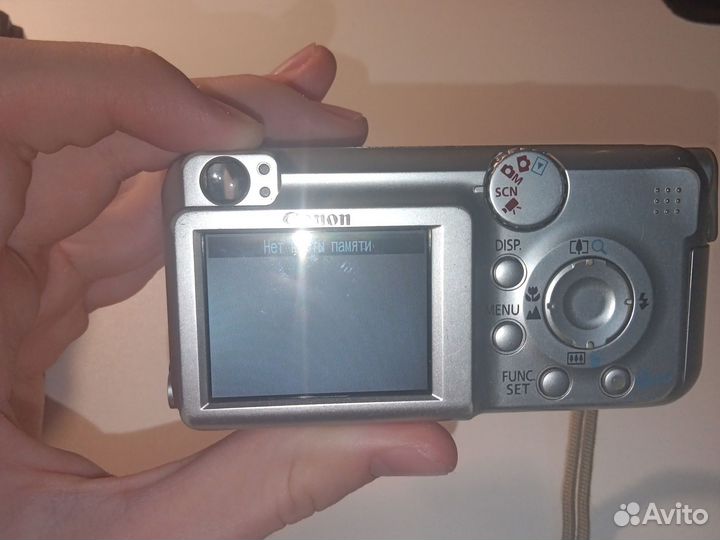 Компактный фотоаппарат canon