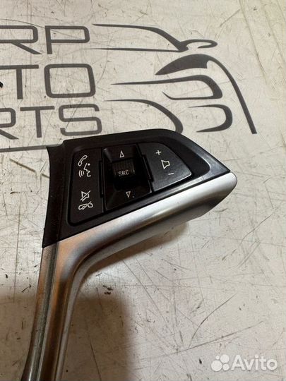 Кнопки руля Opel Insignia G09 A18XER 2009