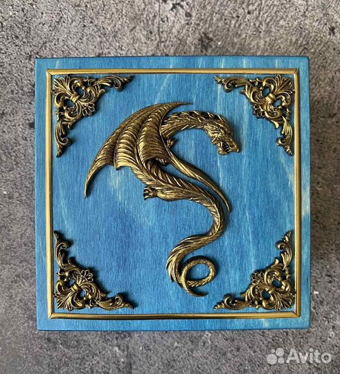 Шкатулка с драконом. Авторская работа. Подарок