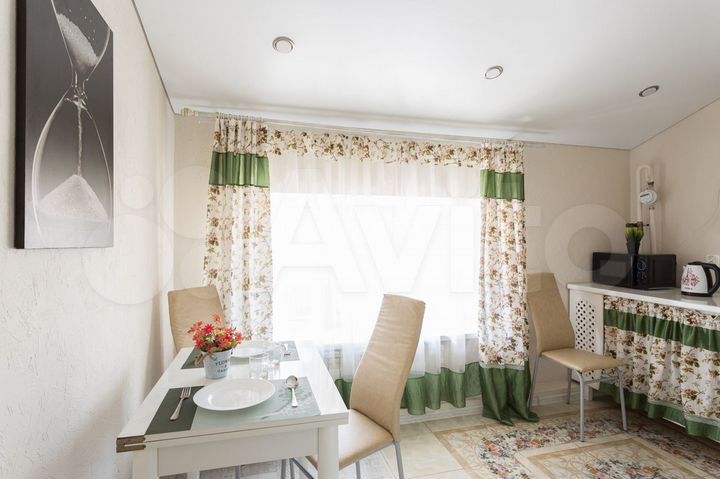 1-к. квартира, 42 м², 4/4 эт.