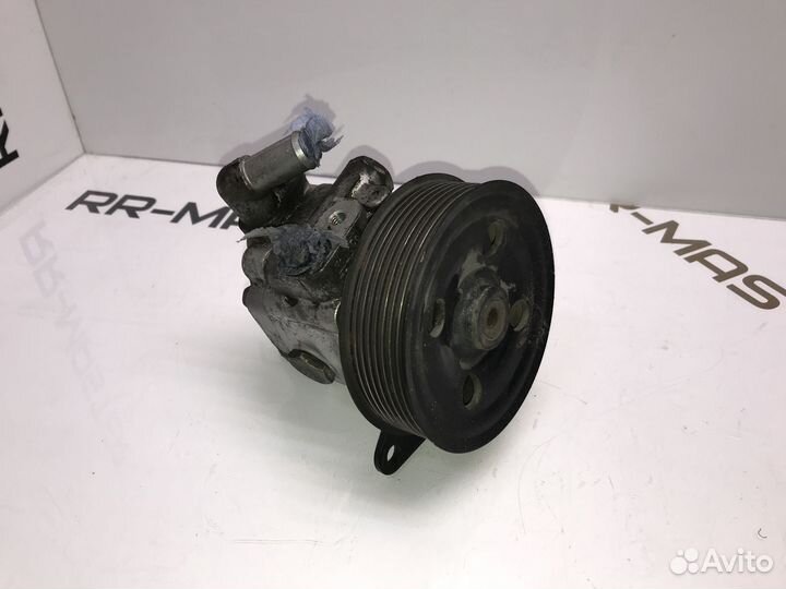 Насос гур Land Rover Discovery 3 2,7TDV6