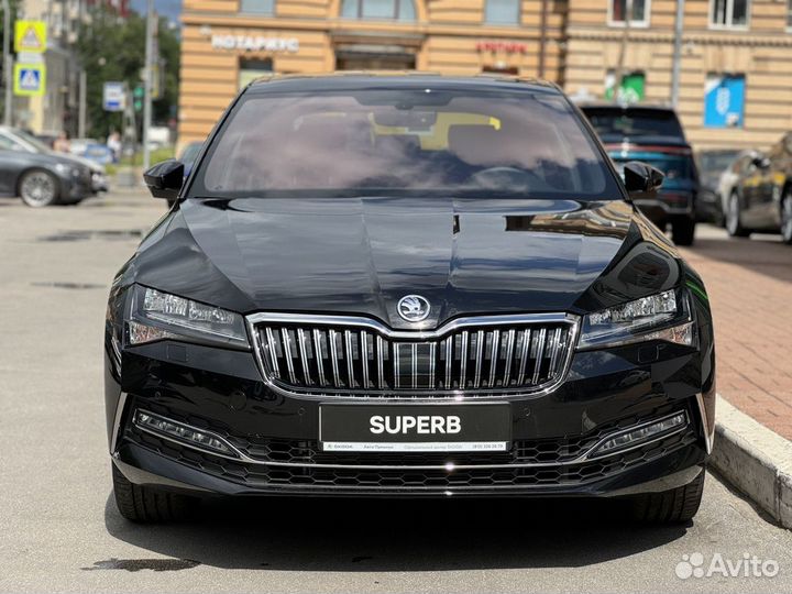 Skoda Superb 2.0 AMT, 2022, 10 км