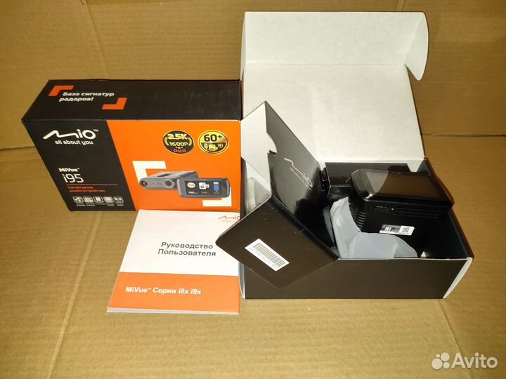 NEW Mio MiVue i95 видеорегистратор с радаром и GPS