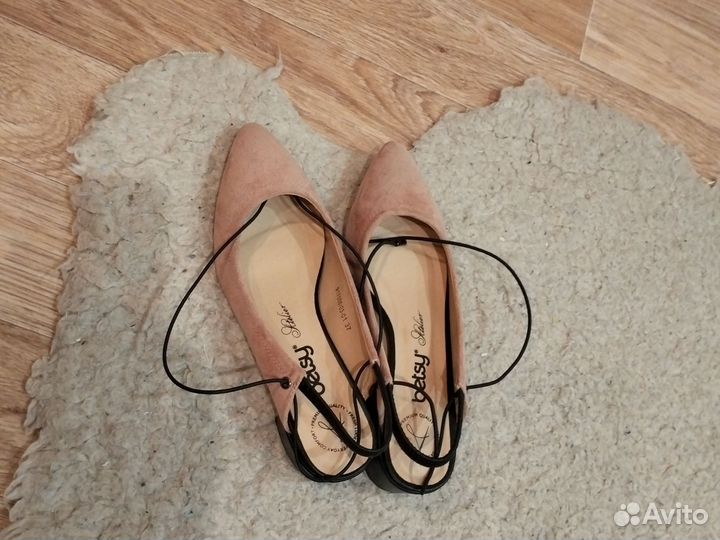 Туфли открытые, балетки