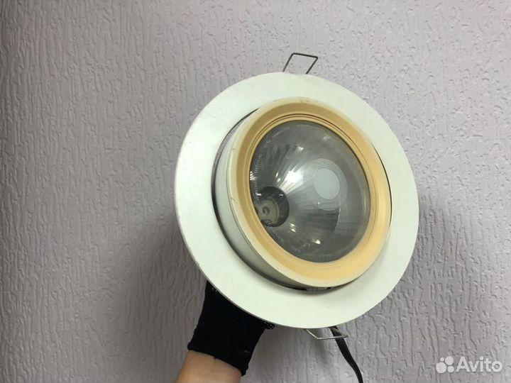 Потолочные светильники для дома и магазина