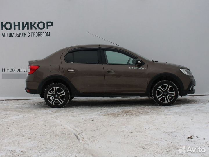 Renault Logan Stepway 1.6 CVT, 2019, 90 512 км