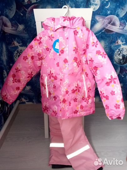 Комплекты зимние для девочки новый 134 Lassie