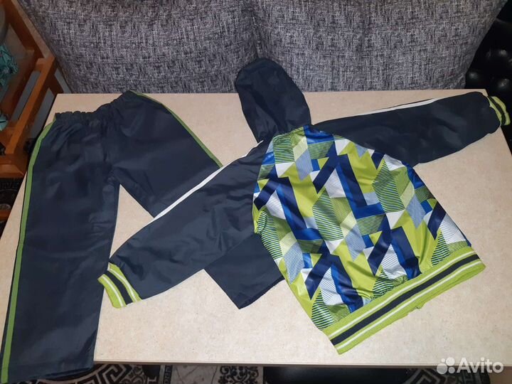 Спортивный костюм