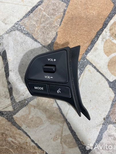 Кнопки руля KIA RIO 3