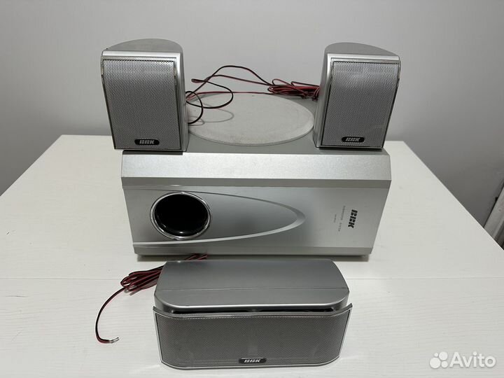 Сабвуфер и колонки