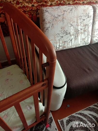 Детская кроватка