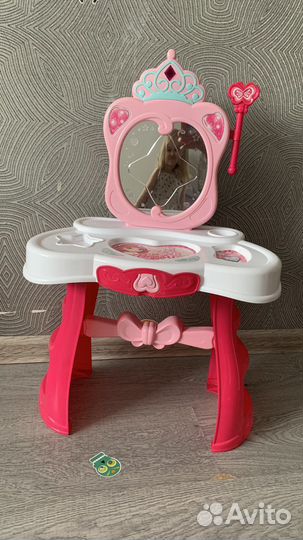 Зеркало для девочки