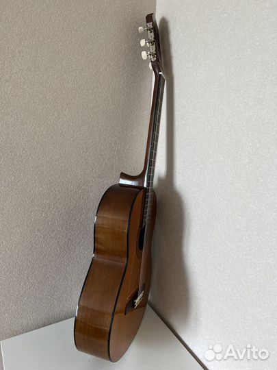 Гитара yamaha c40