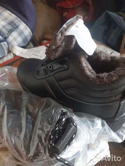 Обувь сапоги и ботинки