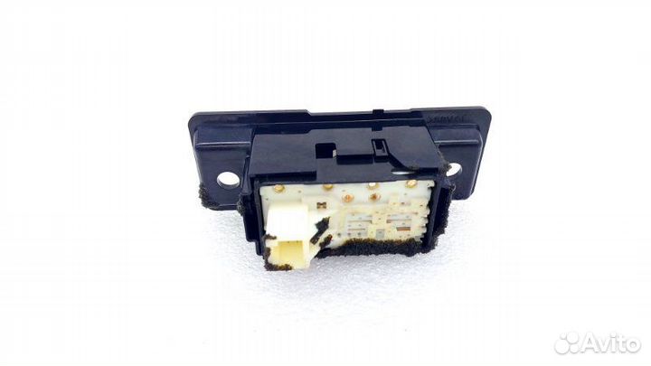 Кнопка стеклоподъемника Toyota Land Cruiser Prado