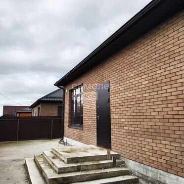 Коттедж 97 м² на участке 3 сот.