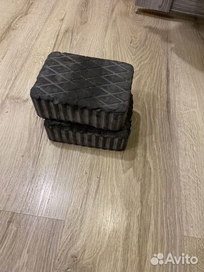 Прокладки под домкрат