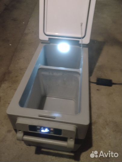 Авто холодильник 12в-220в