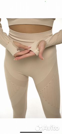 Костюм для фитнеса