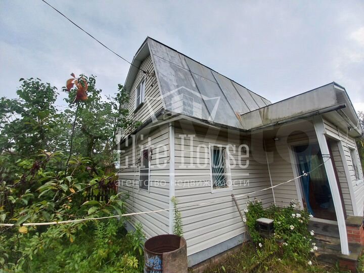 Дача 43,9 м² на участке 5,2 сот.